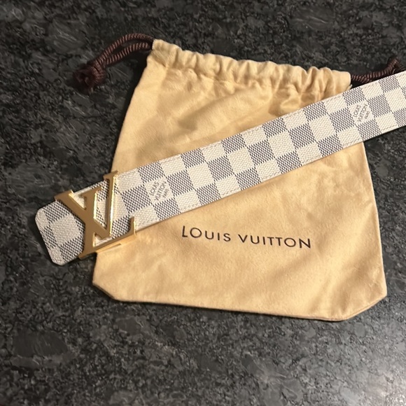 ๐ฆ Louis Vuitton Damier Belt - Picture 6 of 15